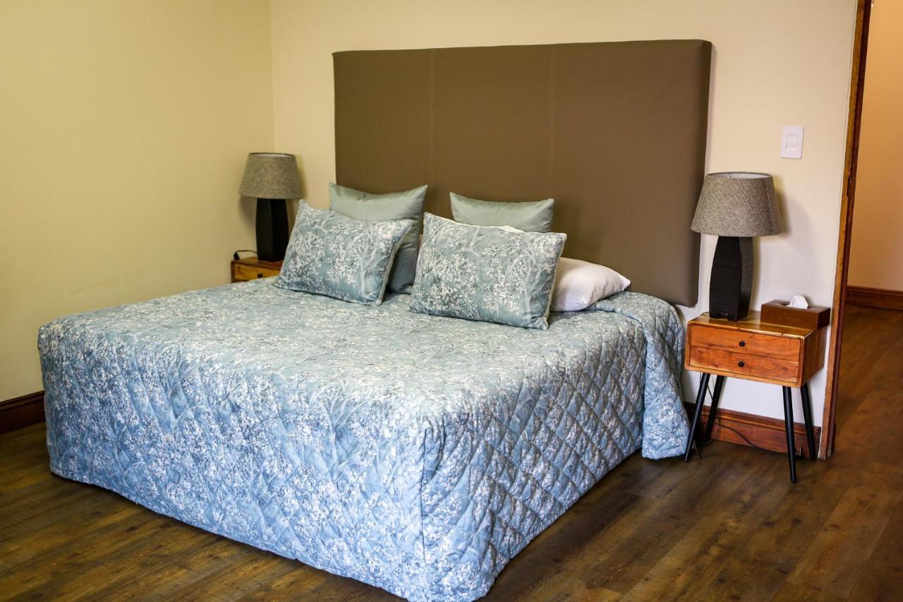 Scott'S Manor Guesthouse Function And Conference Venue Lichtenburg 외부 사진