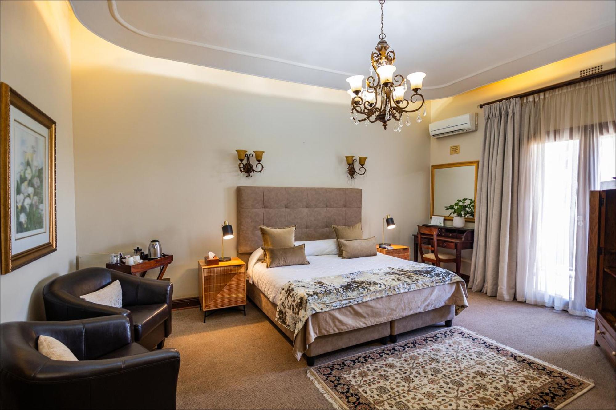 Scott'S Manor Guesthouse Function And Conference Venue Lichtenburg 외부 사진